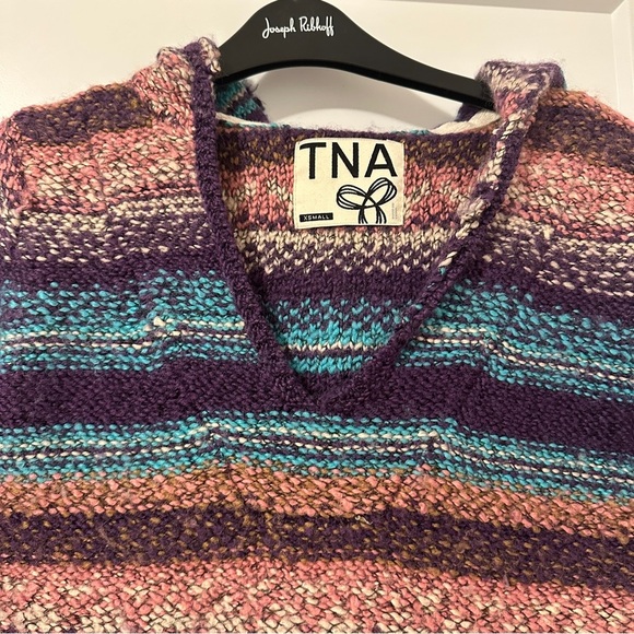 TNA Aritzia Striped Wool Blend Knit Pullover Oversized Sweater Size XS Women’s - Picture 5 of 10